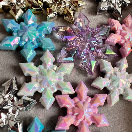 [SNFl88a] Snowflake beads (10pcs 3 large 7 small in a packl