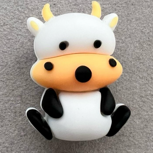 [CW553] Cow shaped Silicone Topper