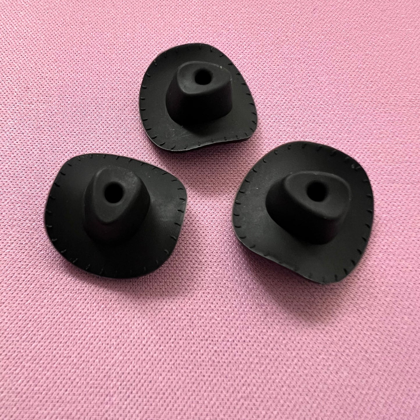 [BLK387] Cowboy Hat Silicone bead 1pcs