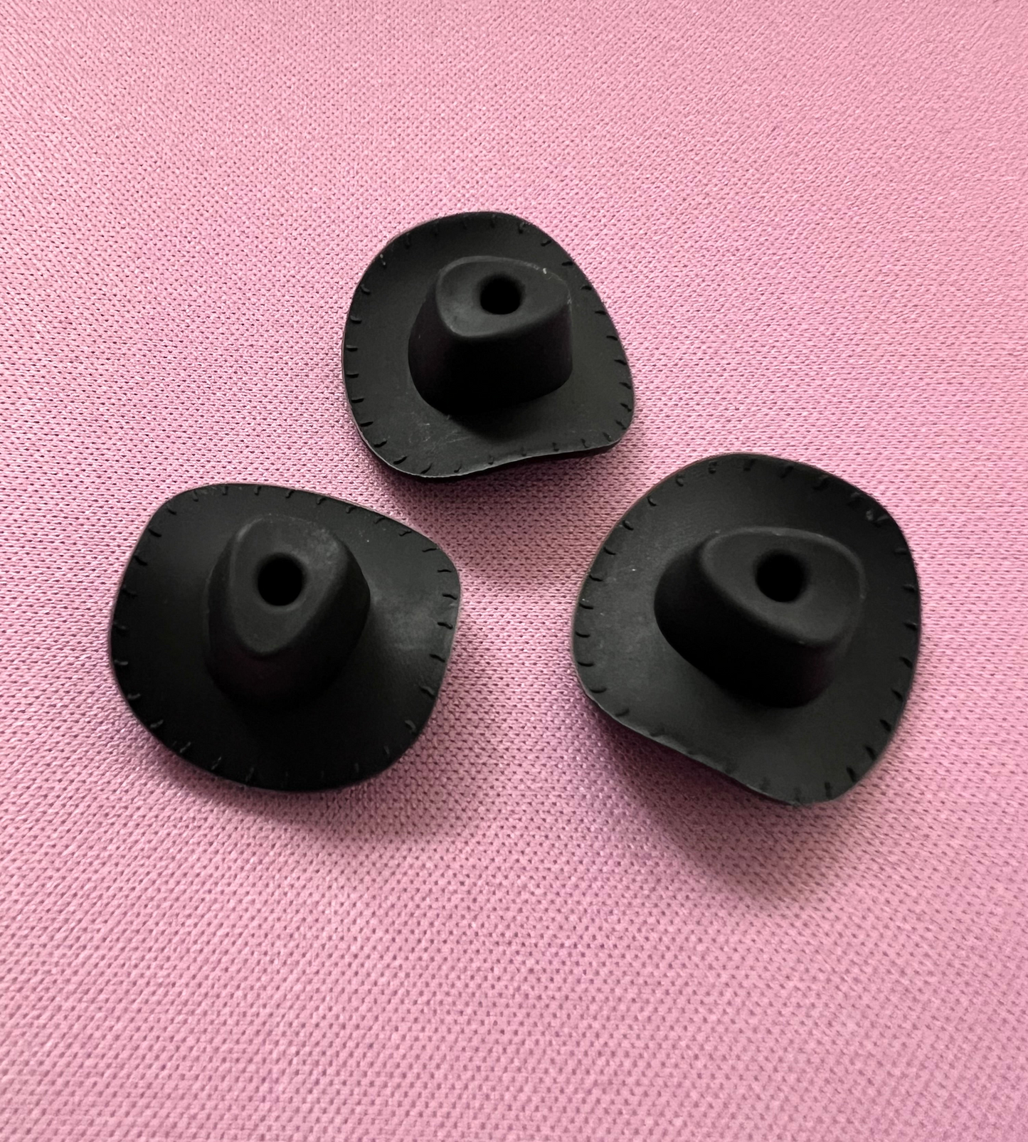 [BLK387] Cowboy Hat Silicone bead 1pcs