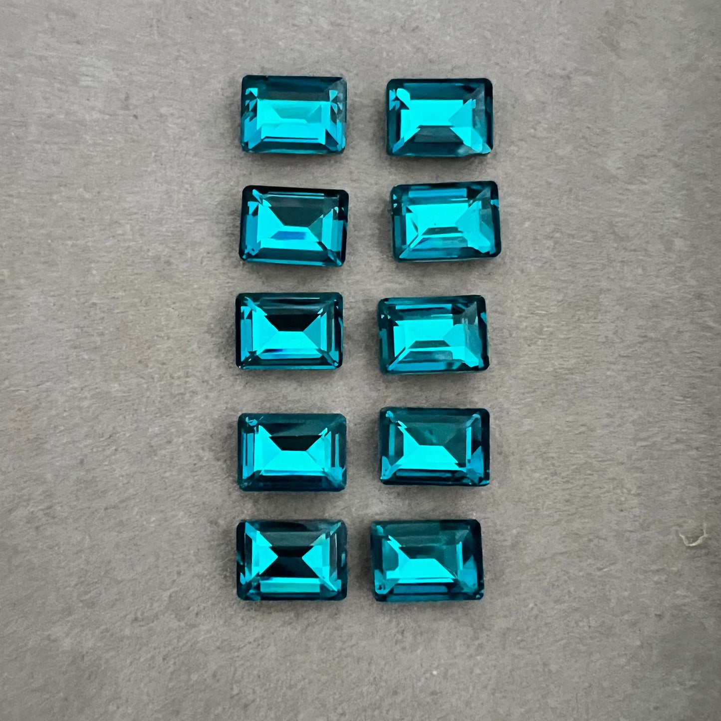 [RG237] Turquoise Blue K9 glass (10pieces)