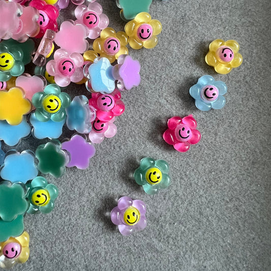 [SFF304] Smiley Face Flower Heads Resin (3 shovels)