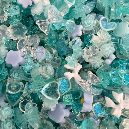 [MC1601] Turquoise Charm Mix (50pieces)